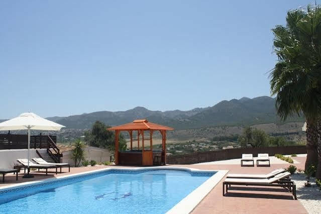 Villas Del Alba Alhaurín de la Torre Екстериор снимка